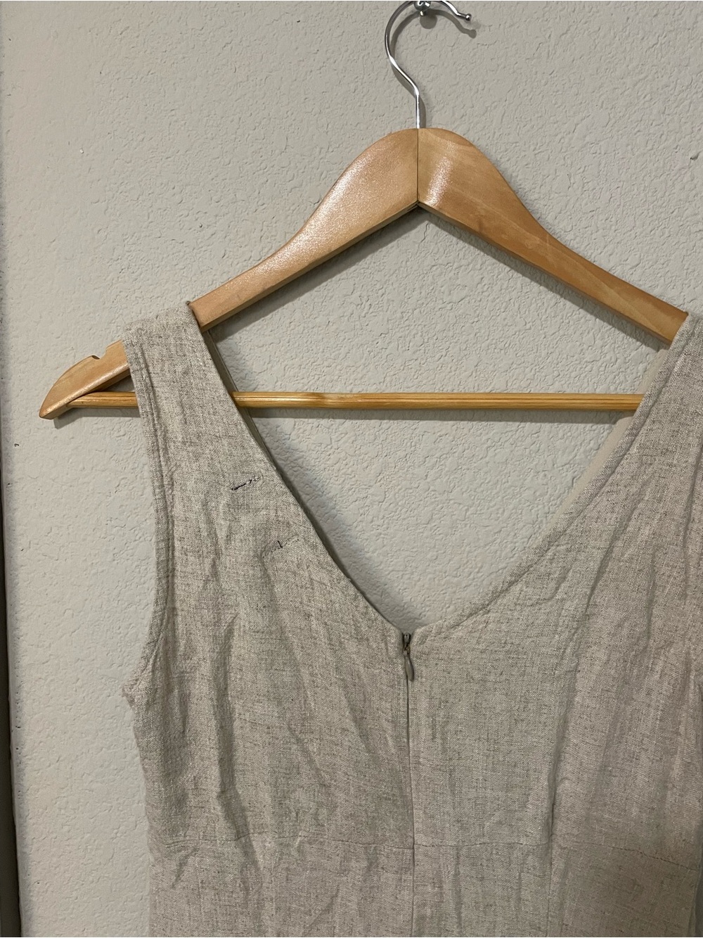 ASOS Linen Blend Maxi Dress V-Neck slit coastal boho minimalist beach guest 6 - Picture 6 of 6